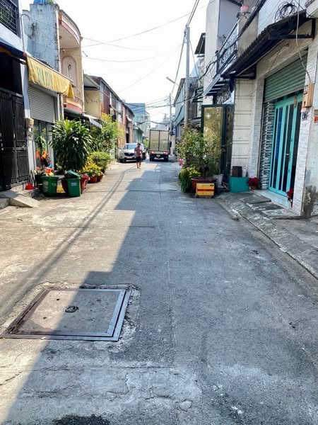 BÁN NHÀ 4x12m HXH 8M 3PN SHR SÁT LÊ VĂN QUỚI BÌNH TÂN