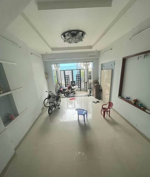 đường Tân Sơn Nhì – đường Nguyễn Thế Truyện