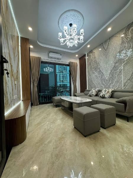PHỐ LỤA- HÀ ĐÔNG- CĂN NHÀ XỊN