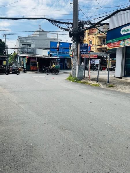 Đường An Dương Vương . F An Lạc . Q Bình Tân .