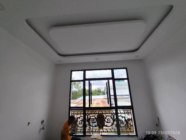 NHÀ MỚI ĐƯỜNG TỈNH LỘ 10