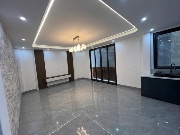 BÁN NHÀ 5 TẦNG MỚI ĐẸP – NGÕ 235 YÊN HÒA, CẦU GIẤY