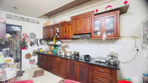 NHÀ MẶT TIỀN THỦ KHOA HUÂN, TÂN BÌNH