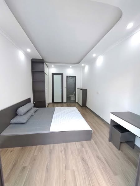 NHÀ MỚI ĐẸP – GẦN Ô TÔ – TIỆN ÍCH NGẬP TRÀN