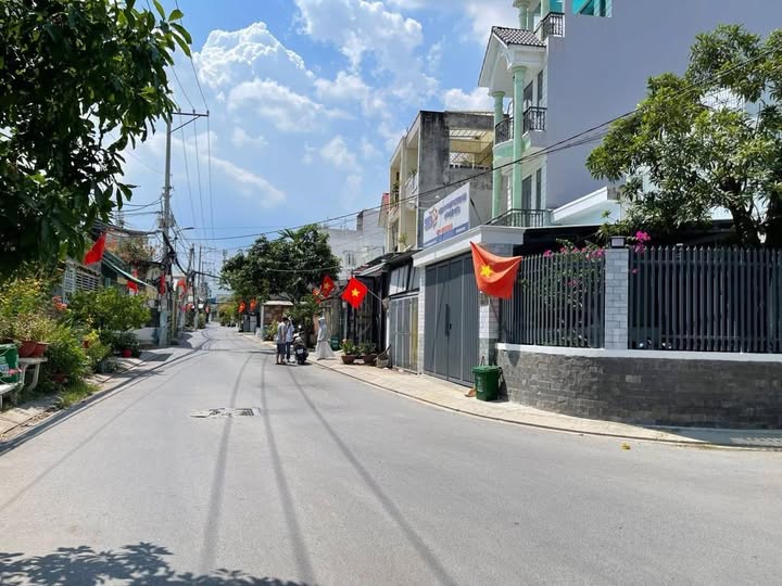 Nhà mặt tiền hẻm kinh doanh đường 109 – Phước Long B – Tp.Thủ Đức