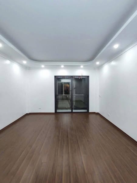 HOÀN KIẾM – DUY NHẤT 1 CĂN – 37m2 x 5 TẦNG