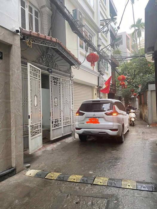 Bá.n ĐẤT Lạc Long Quân,Võ Chí Công DT gần 80m2 – Lô góc