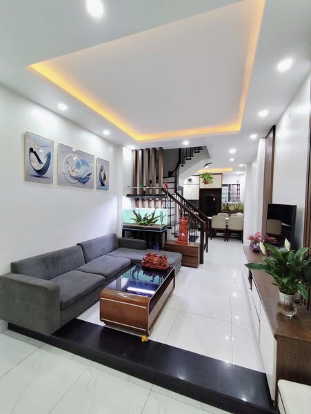NHÀ ĐẸP #BẮC_TỪ_LIÊM – Ô TÔ ĐỖ CỔNG – 36M2 – FULL NỘI THẤT – 5,X TỶ