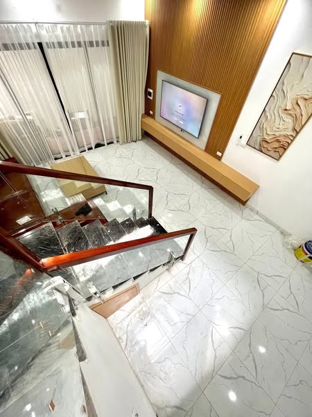 Cực rẻ – 60m2 – Ngõ 279 Đội Cấn – Mặt tiền 5m – Nhà đẹp – chỉ nhỉnh 8 tỷ.