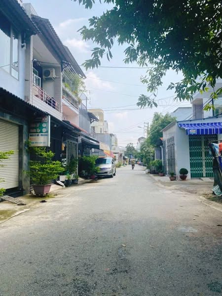 Bán gấp căn nhà 2/đường 234, xã Vĩnh Lộc A, huyện Bình Chánh