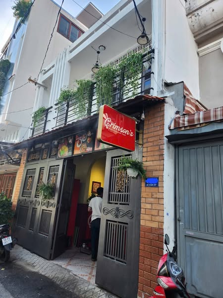 HẺM NHƯ MT KINH DOANH – LÊ VĂN SỸ – QUẬN 3