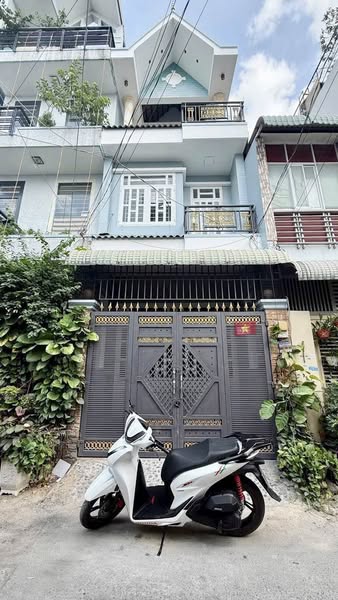 Siêu phẩm Bình Tân – 4 x 15m – ba tầng – 4pn, 4wc hai mặt tiền