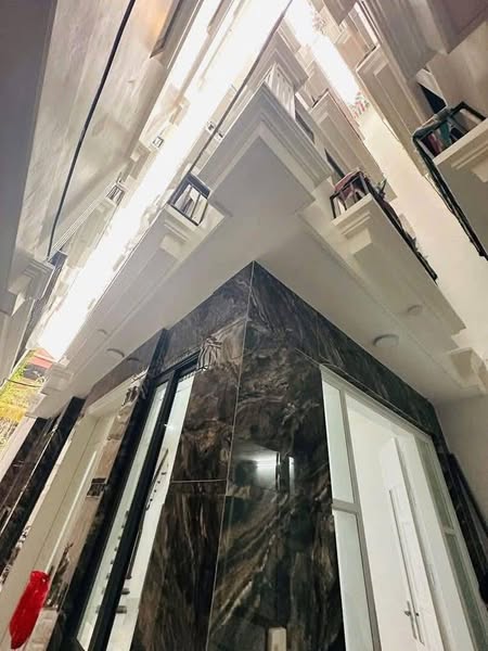 GIẢM CHÀO SIÊU PHẨM TRUNG TÂM – NHÀ ĐẸP SẴN Ở – #ĐÊLATHÀNH – CHỈ CÒN 8.6 TỶ