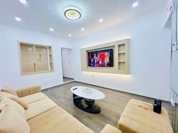 3.xTỶ…TẬP THỂ TẦNG 3 PHƯƠNG MAI, ĐỐNG ĐA – DT 55m2