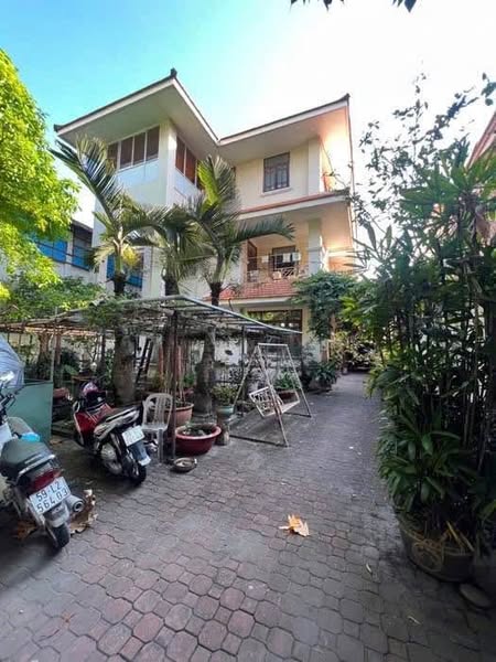 BIỆT THỰ PHỔ QUANG P2 TÂN BÌNH