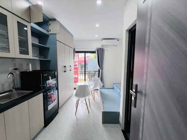 BÁN CCMN XÂY MỚI CẦU GIẤY 7 tầng