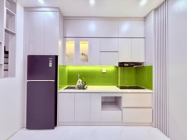 LONG BIÊN 38,6 m2X5T ,NHÀ MỚI ĐẸP NỘI THẤT ĐẦY ĐỦ