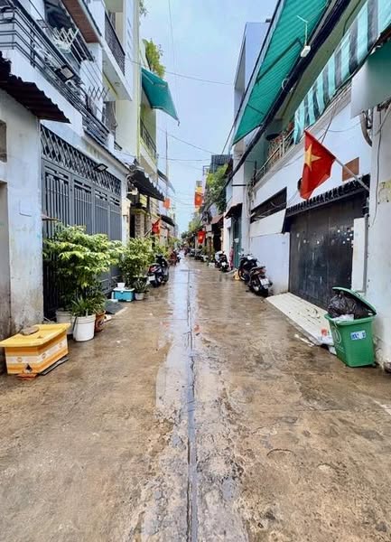*Bình Tân, 🚗đường 4m 🏡DT 46m2-01 Trệt+01 lầu (02PN, 02WC)