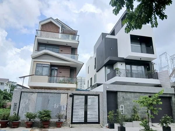 Biệt thự 4 tầng 8x25m2 kdc Đông Thủ Thiêm