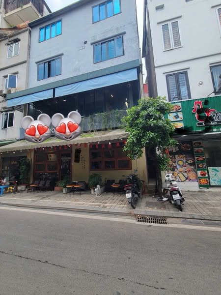 LÔ GÓC VIP – 2 MẶT Ô TÔ TRÁN