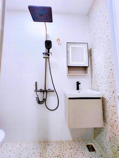 💥💥💥BÁN NHÀ MỚI 3T – HẺM 1/ NGUYỄN THẦN HIẾN Q.4
