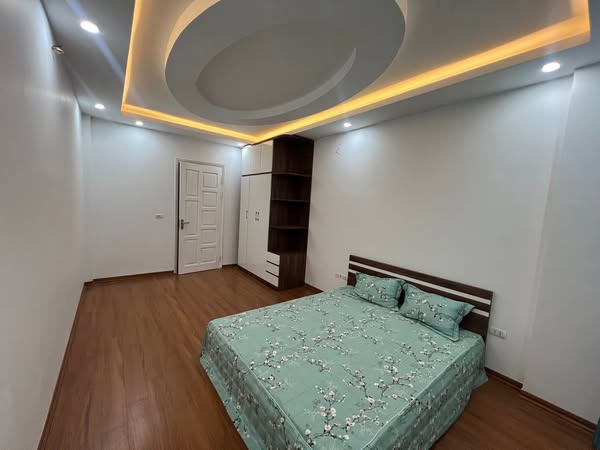 TRẦN QUỐC VƯỢNG (CẦU GIẤY) 35m2 5 TẦNG x 5 TẦNG 3 NGỦ