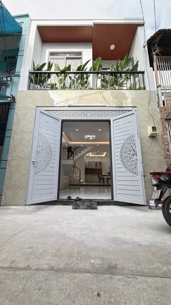 Đường 6m – sát mặt tiền-Diện tích 4,5×11 – Cạnh Aeon Tân phú