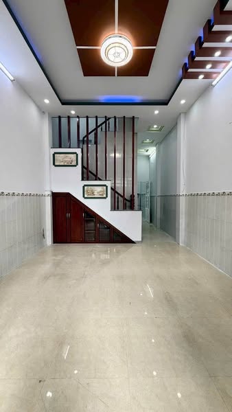 Siêu phẩm Bình Tân – 4 x 15m – ba tầng – 4pn, 4wc hai mặt tiền