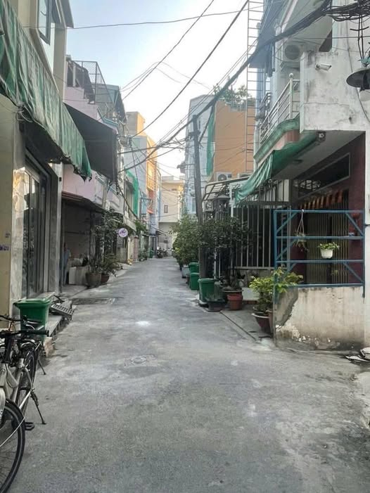 NGAY LẠC LONG QUÂN – ÂU CƠ