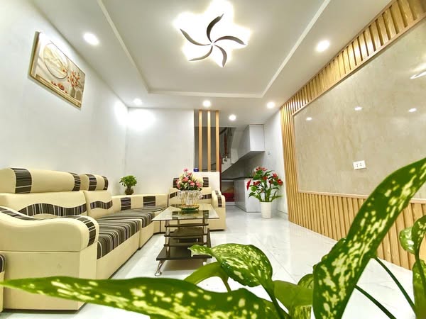 💥💥💥 TRÒN 5 TỶ – HỘ KHẨU ĐỐNG ĐA – PHỐ TÔN ĐỨC THẮNG