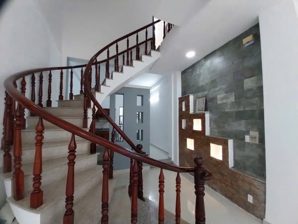 6.6 tỷ SỞ HỮU LUÔN NHÀ 3 TẦNG 91.5m2