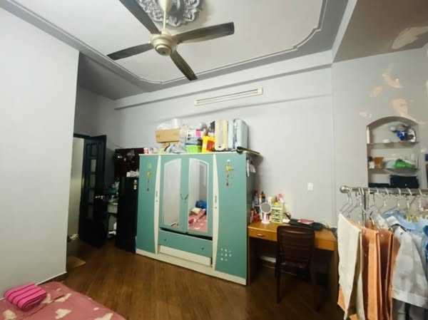 PHẠM VĂN HAI – TÂN BÌNH – XE HƠI ĐẬU CỬA – CHDV 5 TẦNG 8 PHÒNG