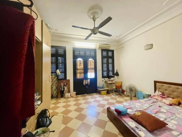 DÂN XÂY LÒ ĐÚC – DT RỘNG – 83M2 X 5 TẦNG