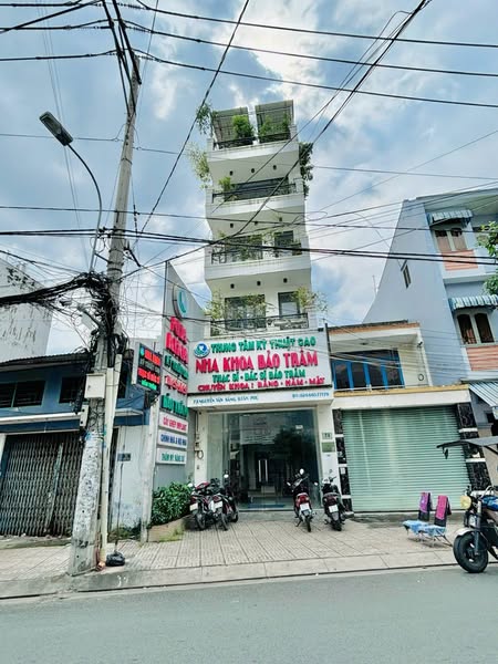 Chính chủ cần bán nhà MTKD Đường Nguyễn Văn Săng. Vị trí ngay Tân Sơn Nhì