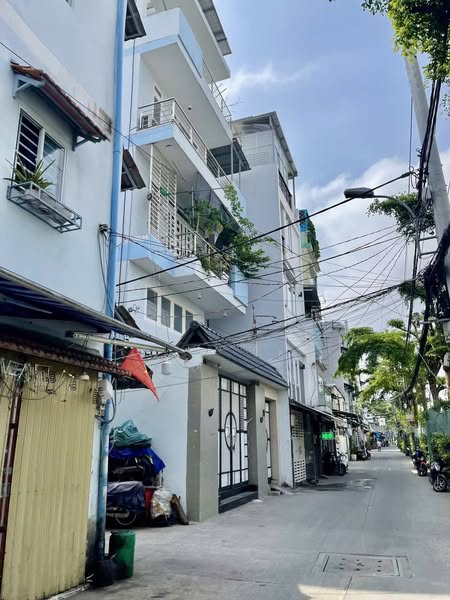 Ngang 6×22 – Giá 8 Tỷ