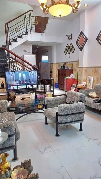 Bán nhà đẹp Lý Tuệ, p. Tân Quý, q. Tân Phú