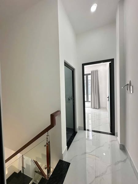Bán nhà đường Lê Văn Quới, quận Bình Tân, giá rẻ.