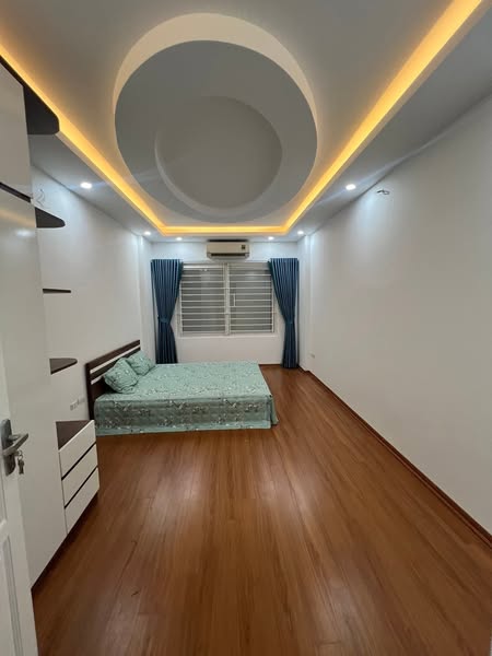 TRẦN QUỐC VƯỢNG (CẦU GIẤY) 35m2 5 TẦNG x 5 TẦNG 3 NGỦ