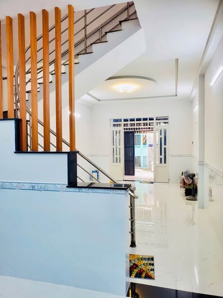 Hạ 120Tr – Nhà Đúc 2 Tầng – Cạnh Tô Hiệu – hẻm ô tô