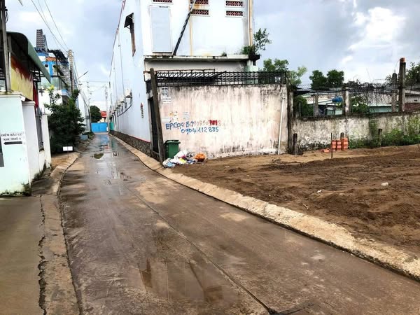 Đất mt bê tông xã Đức Hoà