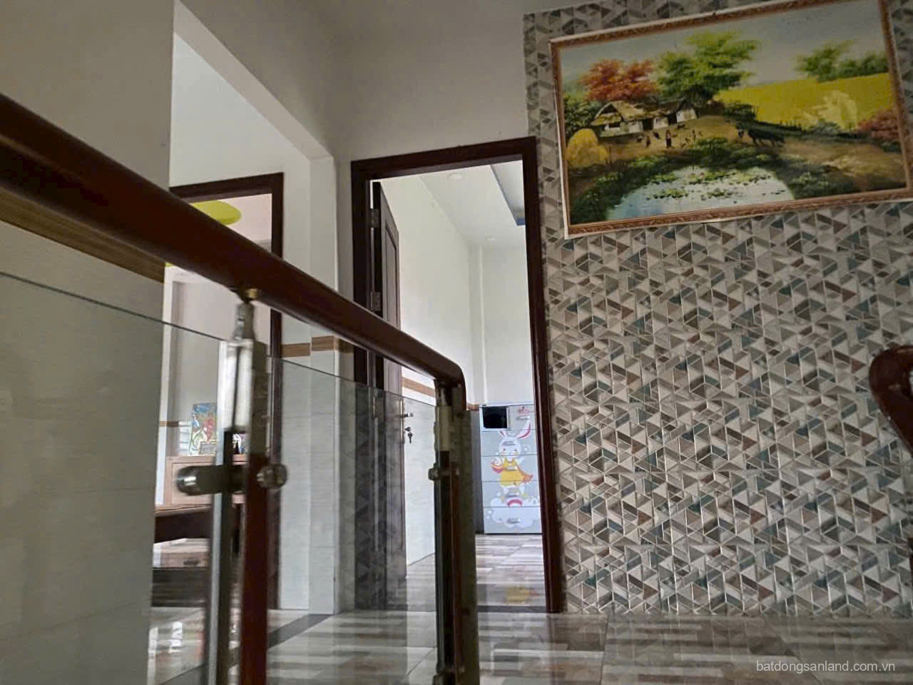 Biệt thự mini view kênh, mặt tiền Vườn Thơm, xã Bình Lợi dt 150m2 2 lầu 3pn 2wc giá 3,7 tỷ