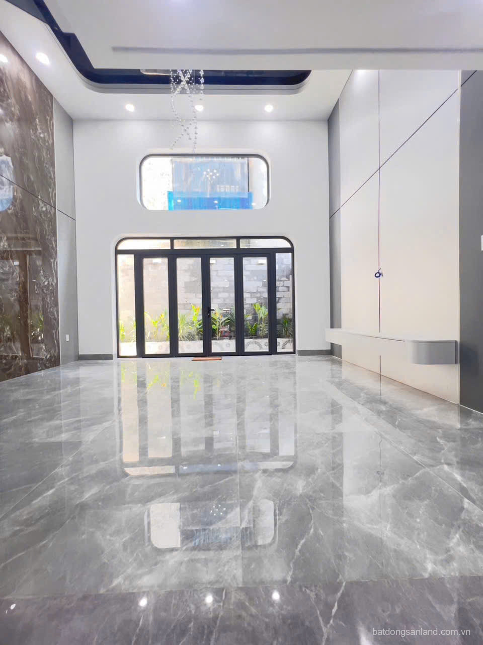 Nhà đồng bộ hẻm Bình Thành, KDC Vĩnh Lộc dt 75,6m2 3 lầu 5pn 6wc giá 7,5 tỷ