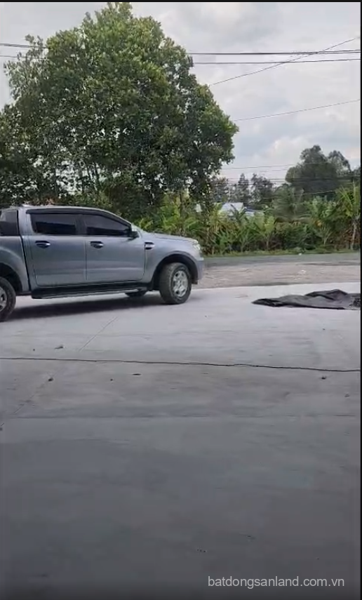 Bán kho mt ĐT 816 , xã Thạnh Lợi , Bến Lức dt 1300m2 ( dtxd 450m2 ) giá 7 tỷ