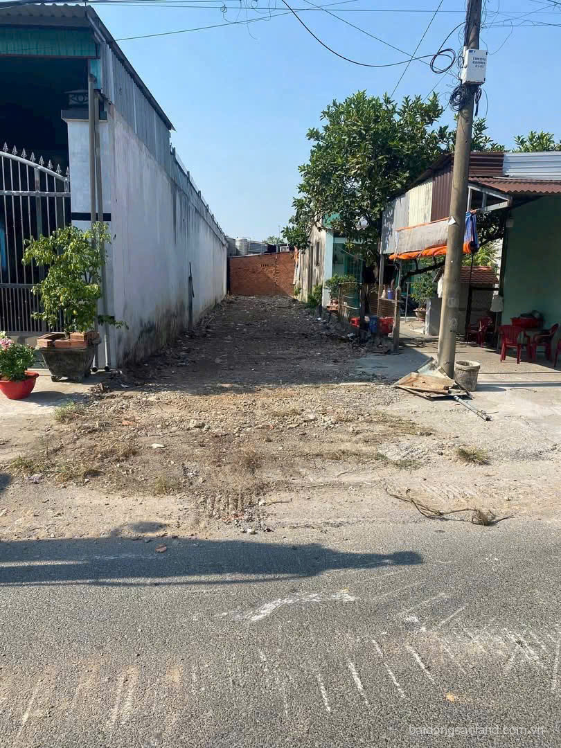 Bán đất mặt tiền Trần Thị Lan, Tân Thạnh Tây dt 166,5 m2 full thổ giá 2,8 tỷ